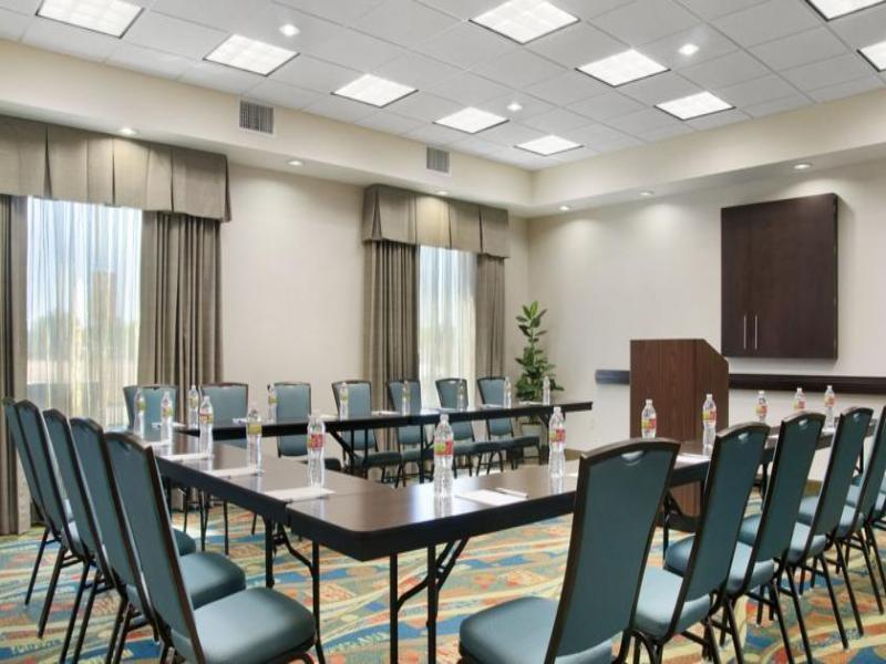 Hampton Inn Vernon מראה חיצוני תמונה